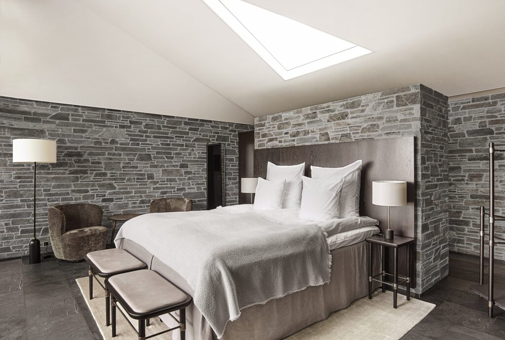 JW_WpllusB_12678_4_2