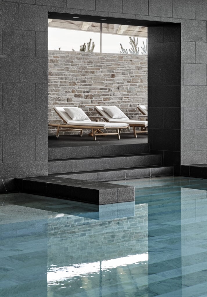 WBJWW1915-1jpg_hi-res-crop