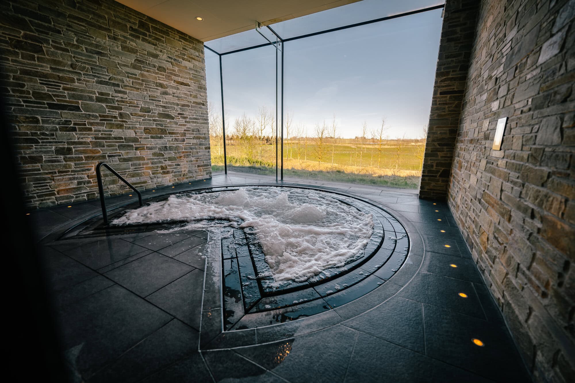Hot tub